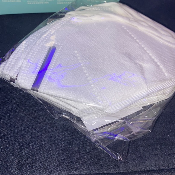 KN95 Face Mask - Picture 6 of 6
